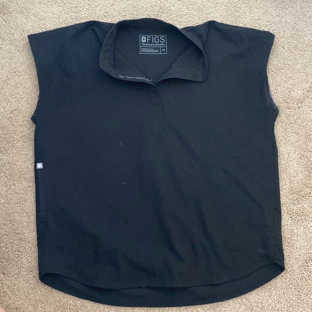 FIGS Rafaela Scrub Top